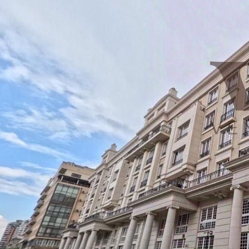 4-комн квартира улица Ефремова, 19к1