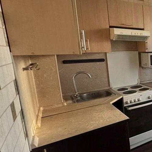 4-комн квартира Международный кв-л, Клязьма-Старбеево мкр, улица Береговая, 3