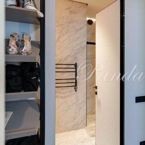 3-комн квартира улица Василисы Кожиной, 13