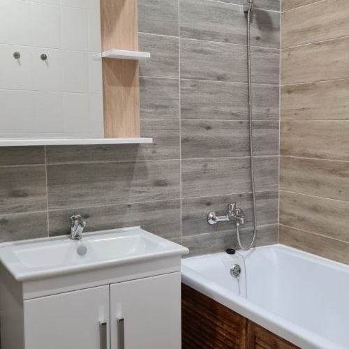 2-комн квартира пос. Мебельной Фабрики, улица Рассветная, 5