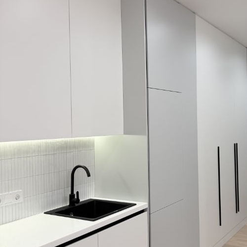 2-комн квартира Филевская Б. ул,  д. 3к3