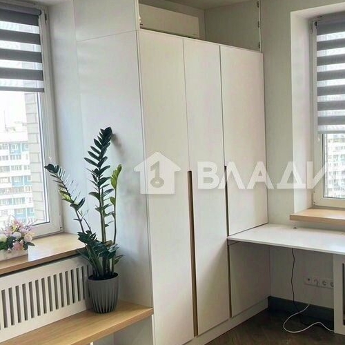 3-комн квартира улица Твардовского, 12к2