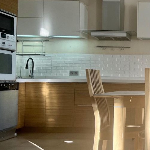 4-комн квартира Заречье пгт, улица Университетская, 1