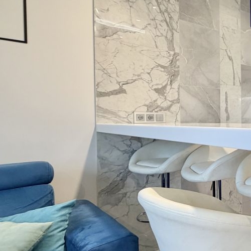 2-комн квартира улица Авиаконструктора Сухого, 2к1