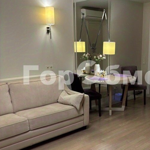 2-комн квартира улица Твардовского, 12к3