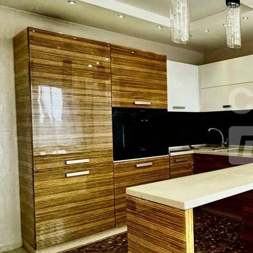 3-комн квартира Пироговский мкр, улица Сазонова, 5