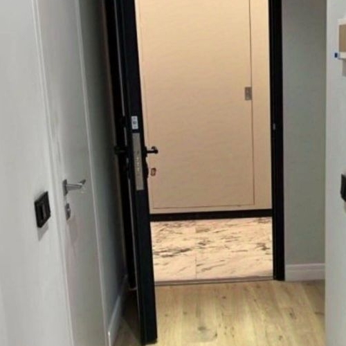 Студия площадь Курского Вокзала, 1