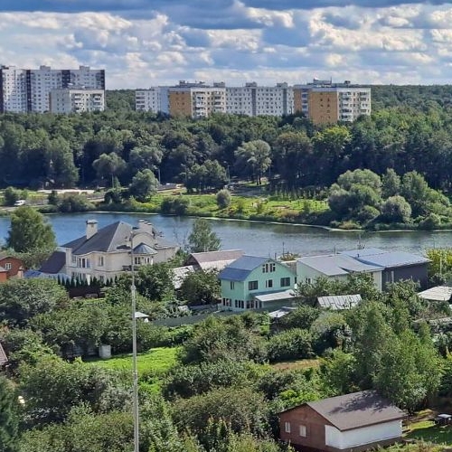 2-комн квартира улица Авиаконструктора Петлякова, 11