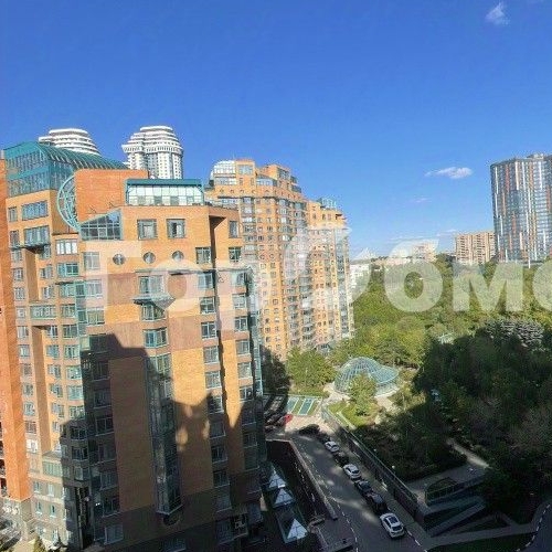 2-комн квартира Минская улица, 1ГК2