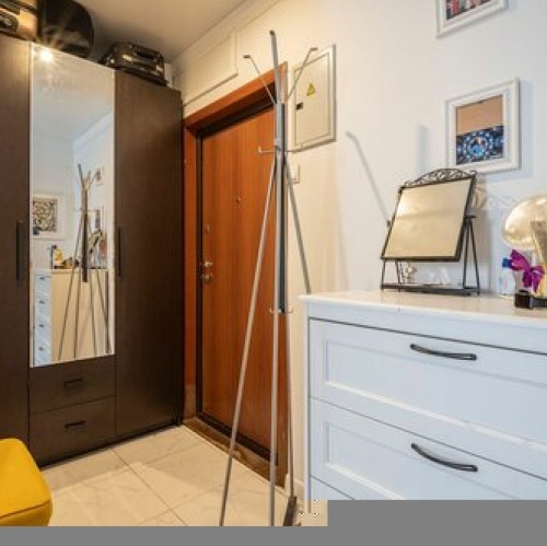 2-комн квартира Изваринская улица,  д. 3 к1