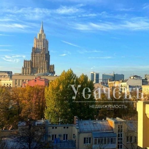 5-комн квартира Большой Левшинский переулок, 11