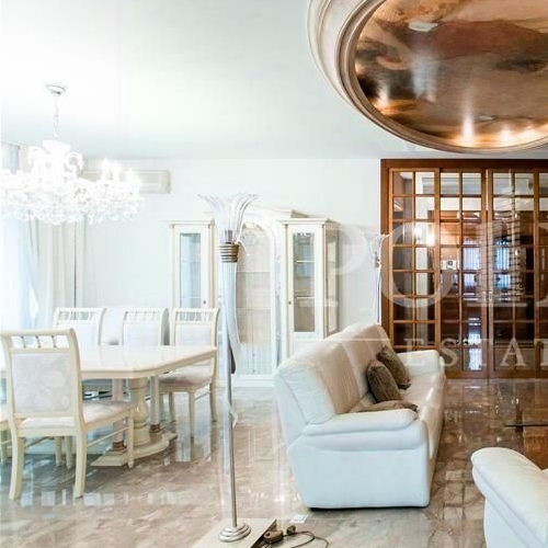 4-комн квартира Зубовский проезд, 1