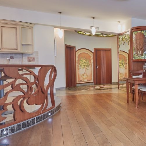 4-комн квартира 1-й Неопалимовский переулок, 8