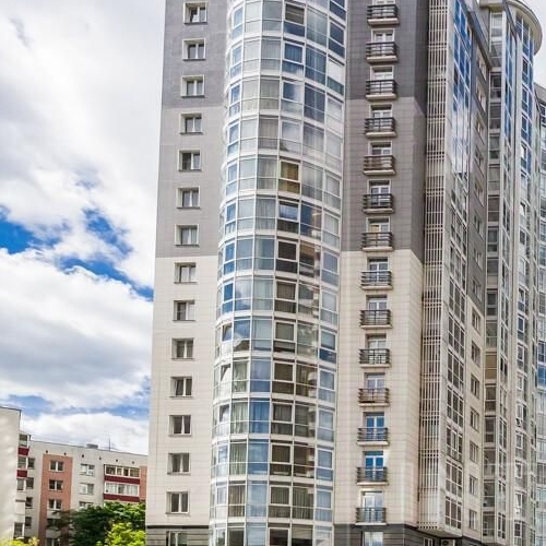 3-комн квартира улица Алабяна, 13к1