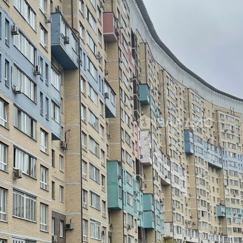 3-комн квартира Мытищи, улица Комарова, 2к2