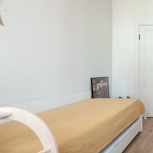 3-комн квартира Тюменский проезд, 3к3