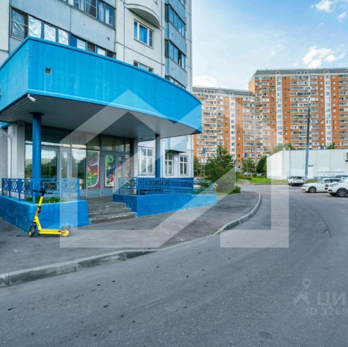Торговое помещение Лухмановская улица,  д. 18