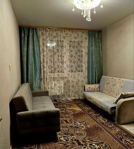 3-комн квартира улица Генерала Донскова, 21к5