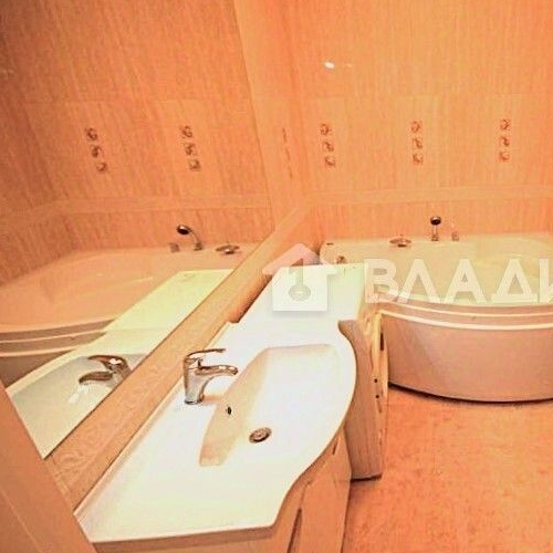 2-комн квартира Минская улица, 1ГК1