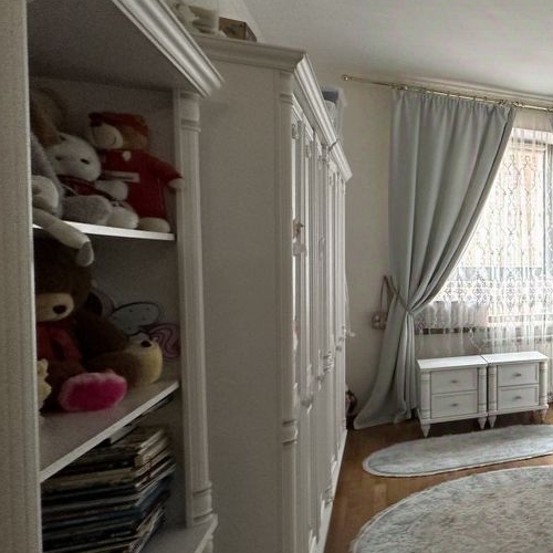 4-комн квартира Минская улица, 1ГК2