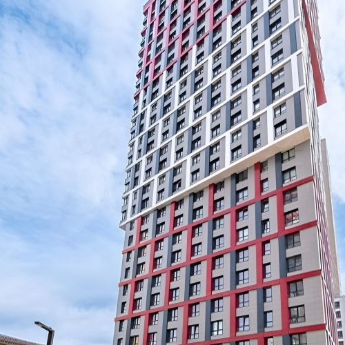 3-комн квартира улица Петра Алексеева,  д. 14