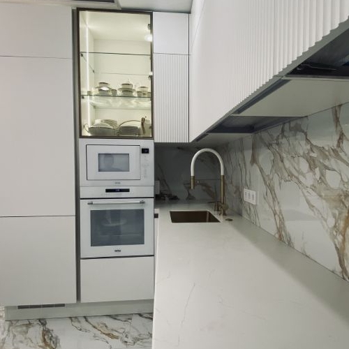 3-комн квартира Полярная улица, 27к3