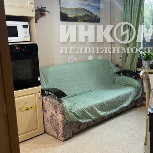 2-комн квартира с. Успенское, Советская улица, 22к4