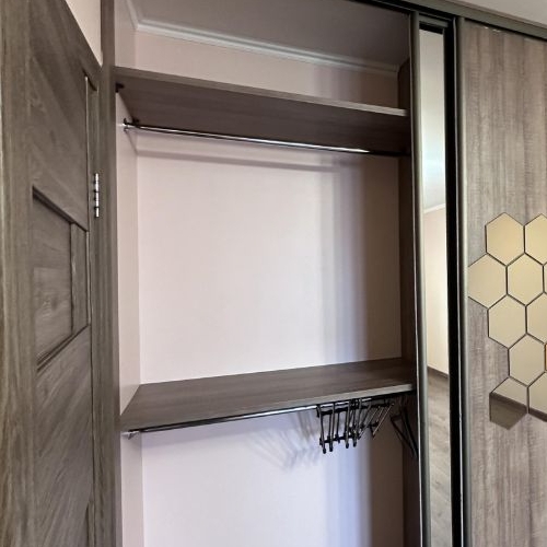 3-комн квартира Новые Островцы мкр, д. Островцы, улица Баулинская, 9