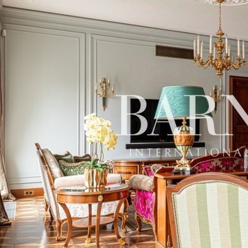 4-комн квартира Гранатный переулок, 6