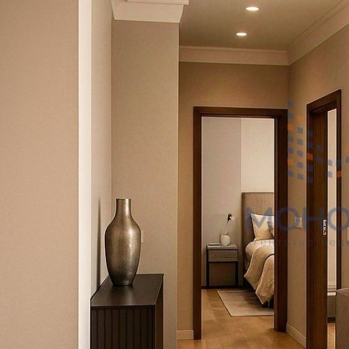 6-комн квартира улица Маршала Соколовского, 1