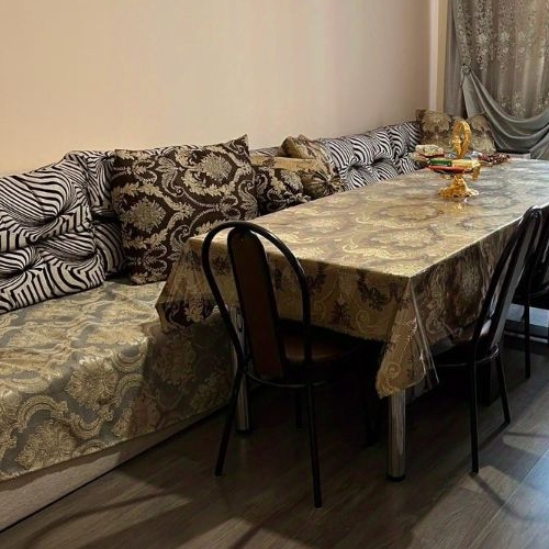 3-комн квартира Октябрьский пгт, улица Школьная, 1к2