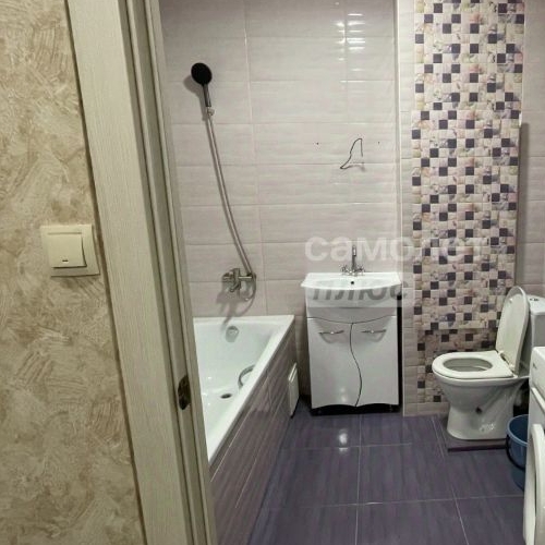 1-комн квартира Октябрьский пгт, улица Школьная, 1к2