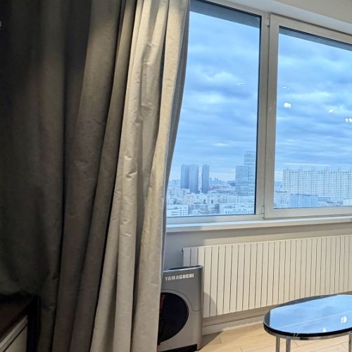 2-комн квартира улица Авиаконструктора Сухого, 2к1