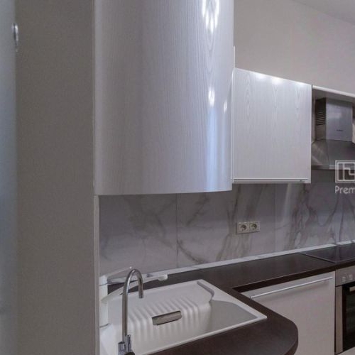 4-комн квартира улица Алабяна, 13к1