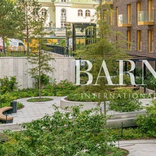 3-комн квартира Тессинский переулок, 1