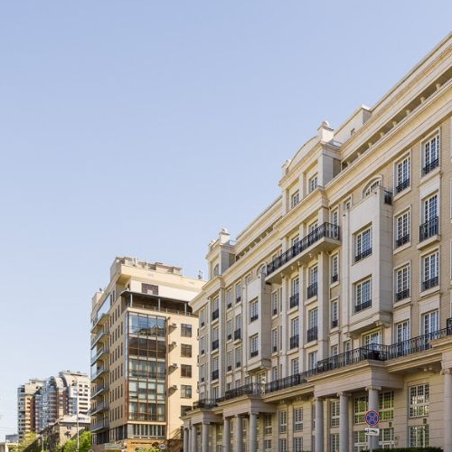 3-комн квартира улица Ефремова, 19к3