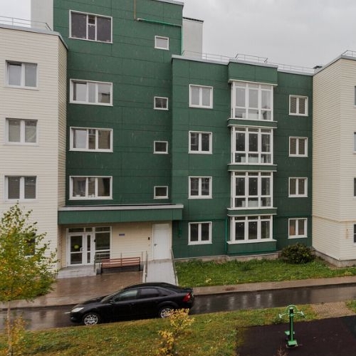 4-комн квартира д. Болтино, улица Баздырева, 17