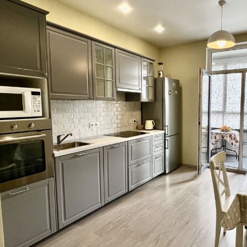 2-комн квартира бульвар Веласкеса, 2