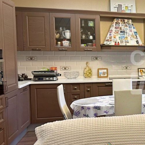 3-комн квартира Чехов, улица Чехова, 79к2