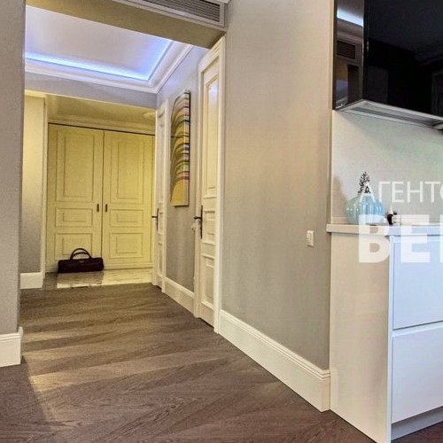 3-комн квартира улица Пудовкина, 7В