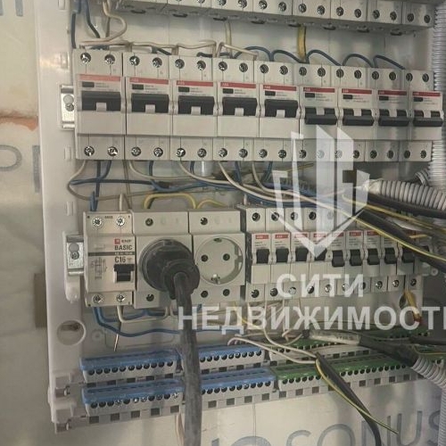 3-комн квартира пос. Мебельной Фабрики, улица Заречная, 9А