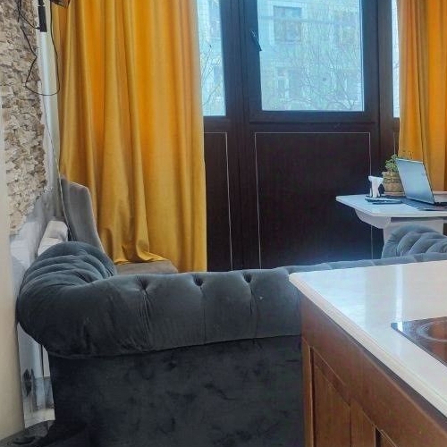 3-комн квартира Холмогорская улица, 2к3