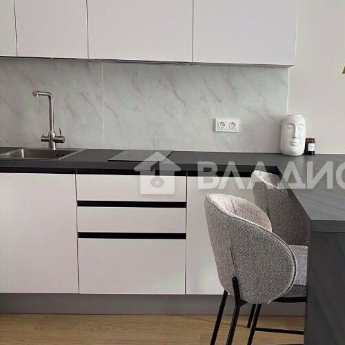 2-комн квартира Филевская Б. ул,  д. 3к3