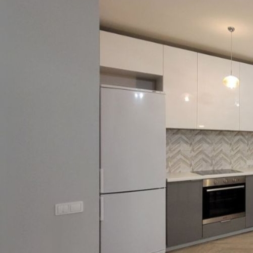 2-комн квартира улица Коминтерна, 15