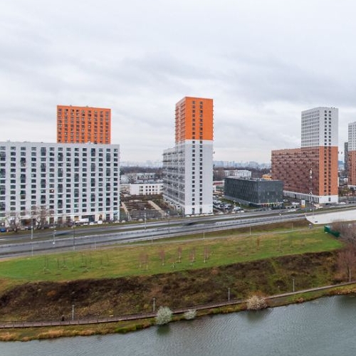 2-комн квартира улица Татьянин Парк, 11