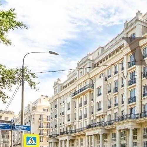 5-комн квартира улица Ефремова, 19к2