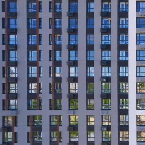 3-комн квартира улица Летчика Осканова,  д. 6