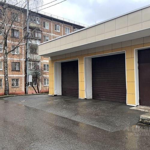 Гараж/парковка Строитель, Стрелковая улица,  д. 8