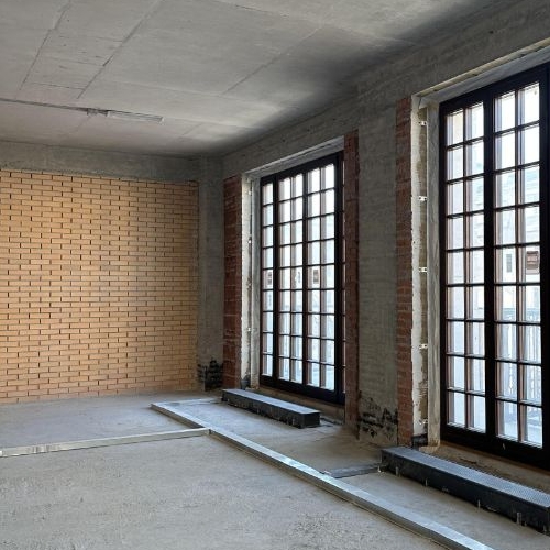 4-комн квартира улица Ефремова, 19к3