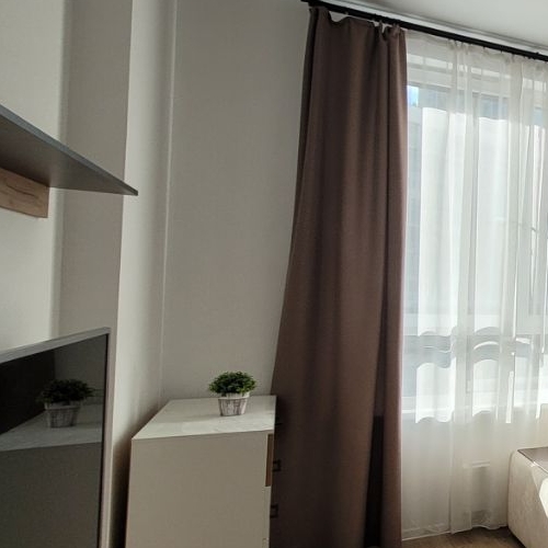 3-комн квартира улица Летчика Грицевца, 14А